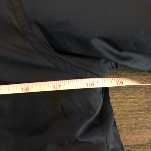 REVERSIBLE NORTHFACE Boys size Large EUC - Picture 8 of 9